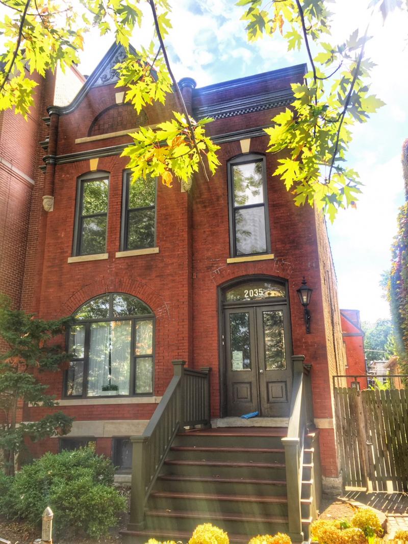 2035 W Evergreen