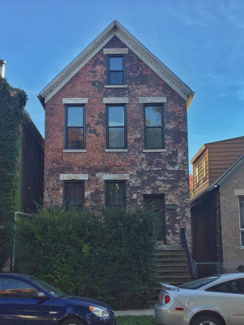 2335 W Charleston