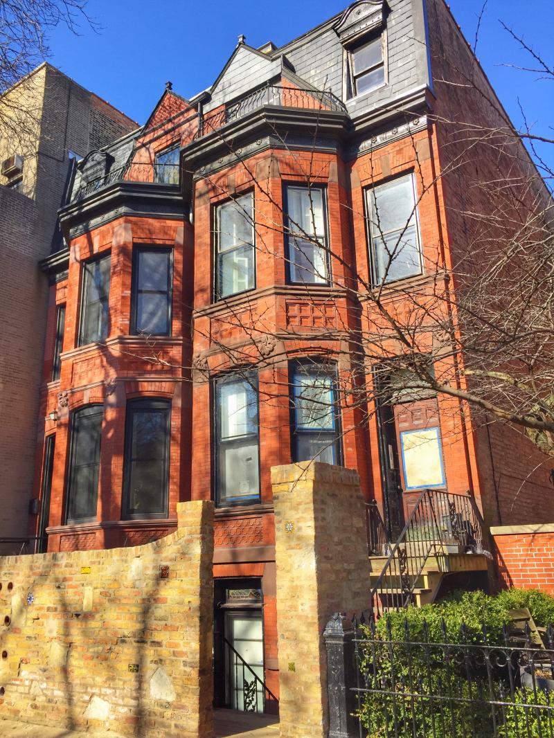 2154 N Cleveland